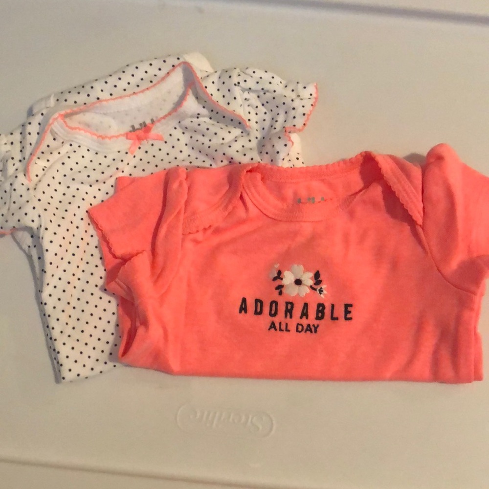 Carters onesie/Shirt